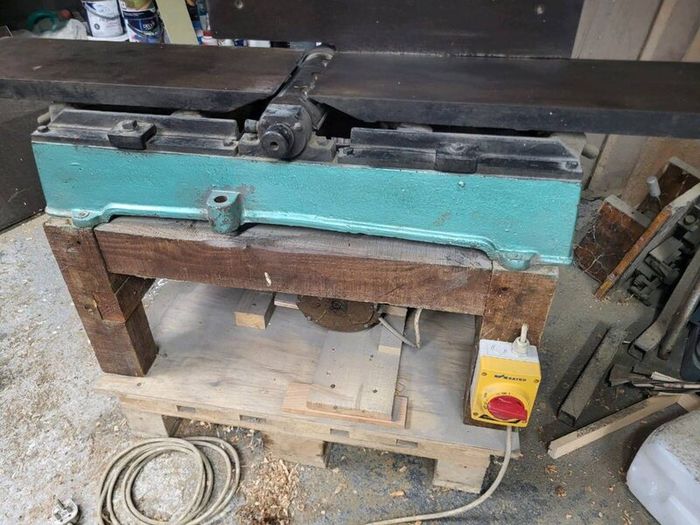 Bench Planer