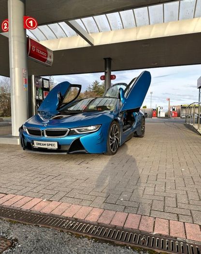 Rare Protonic blue I8 Future Classic