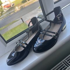woman shoes