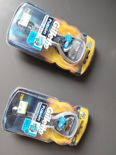 Gillette Fusion ProShield FlexBall inc. 2 Blades