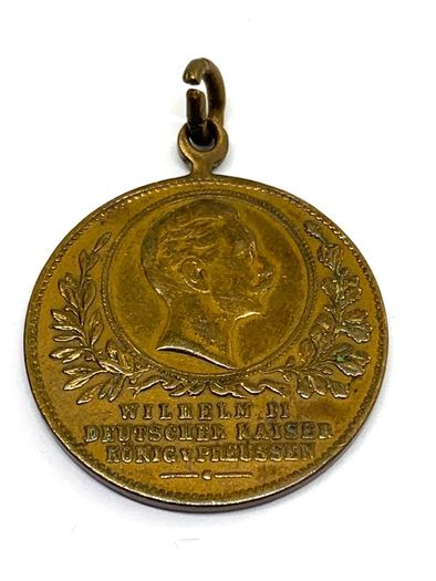 Antique German Kaiser Wilhelm II Thuringian Infantry medal