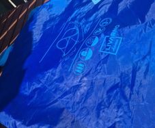 pop up beach tent