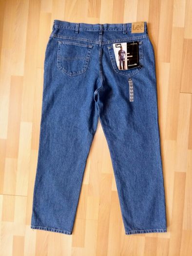 Brand New Lee Jeans W40 L30 Relaxed Fit