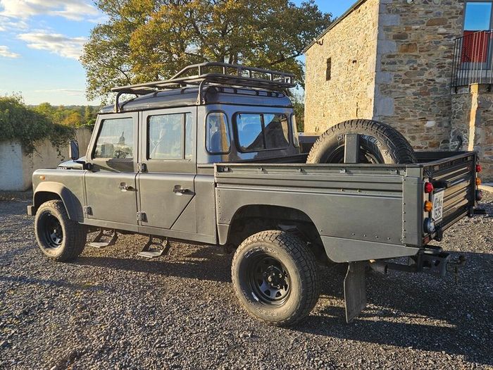 Land Rover Defender 130- 2010 crewcab