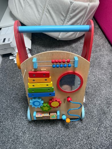 baby walker