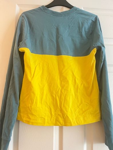 Nike top