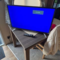 Sharp TV 32 inch with Remote