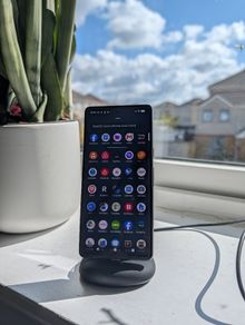 Google Pixel 7 with Spigen Tough Armor Case