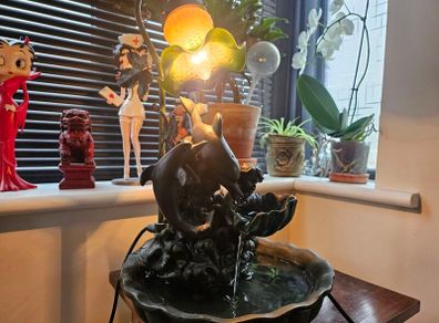 Table lamp fountain