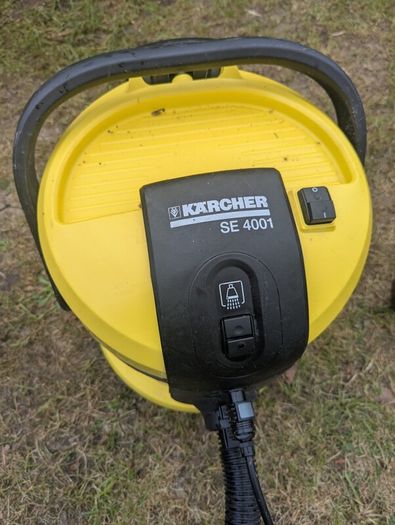 Karcher carpet cleaner