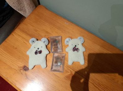 Pocket hand warmers