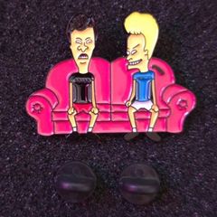 Beavis and butthead, pin back badge.