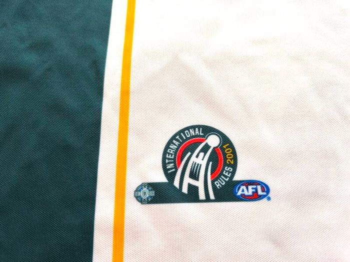 Rare 2001/02 Ireland GAA 'International Rules Series' Home Jersey Size L Adults
