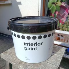 White interior Matt paint