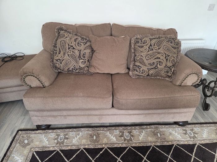 Sofa Set