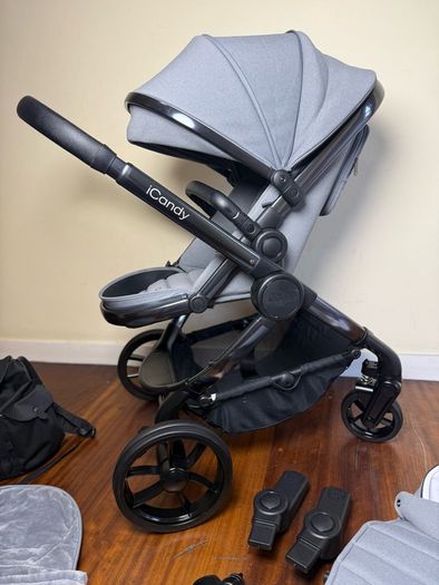 New condition icandy Peach 7 travel system pram