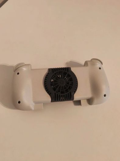 Data Frog X3 Mobile Gamepad Controller with Cooling Fan White