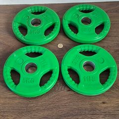 set of 4x5kilo olymoic weightd plates used