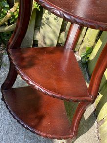 corner shelf Mahogany by Rossmore