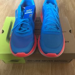 SKECHERS hyper burst