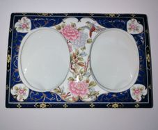 Vintage Porcelain Double Oval Frame