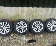 16" citreon alloys with new tyres