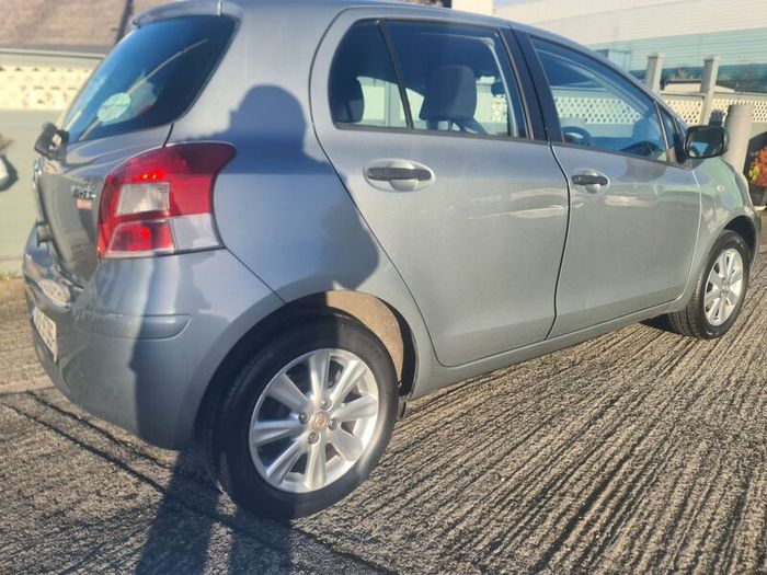 Toyota Yaris 2011