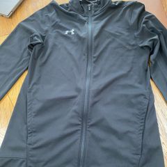 Under Amour black tracksuit size M