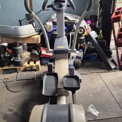 Technogym crosstrainer