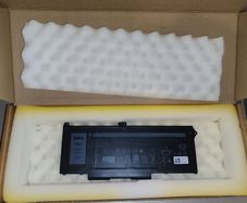 1x Dell 63Wh Type RJ40G laptop Battery. Brand New