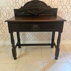 Vintage Oak Green Man Carved console