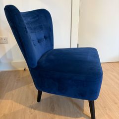 armchai dark blue