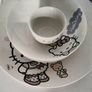 hello kitty plate set Image 3