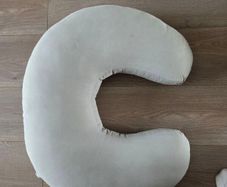 breastfeeding pillow