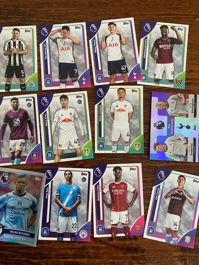 Football cards: 25 topps Premier league cards bundle
