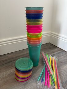 reusable cup with lid and straw