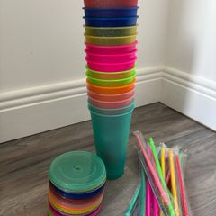 reusable cup with lid and straw