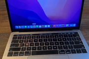 MacBook Pro 13" 2016 Touchbar | i5 | 8GB | 500GB SSD