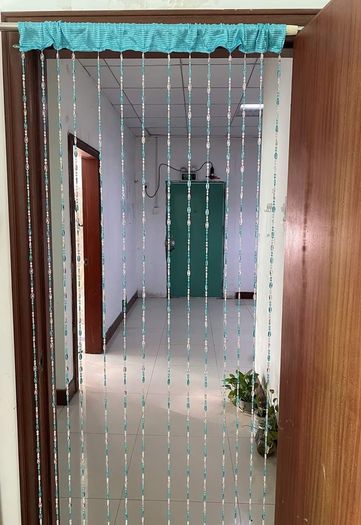 Brand New ZiDeTang Acrylic Beaded Door Curtain Room Divider