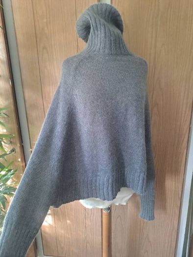Made in Italy grey cape turtleneck jumper