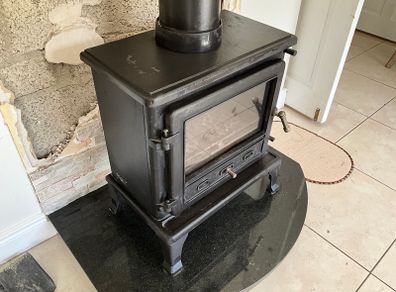 Wood burning stove