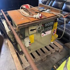 Saw bandsaw
