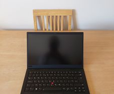Lenovo ThinkPad X1 Carbon Gen 8 | 10th Gen | Core i5 10310U | 256GB NVMe | 14" | Windows 11