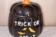 Halloween jar