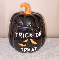 Halloween jar