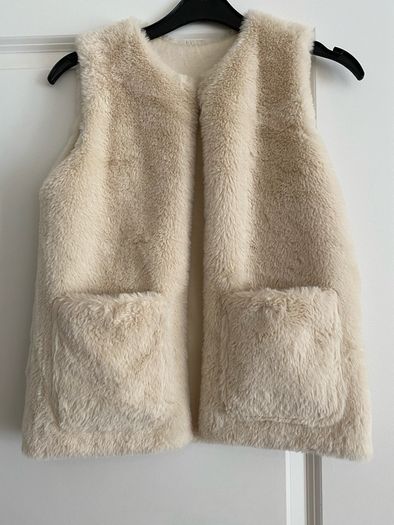 Sleeveless Jacket/ Coat (10yrs)