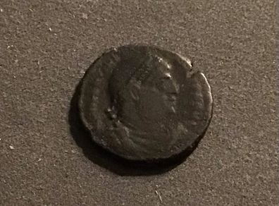 Roman Coin Emperor Valentinian I 364 AD