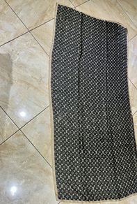 LV Scarf