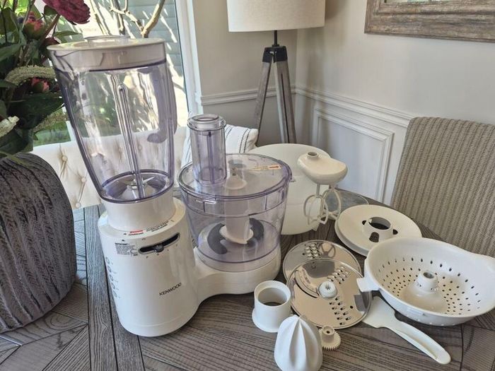 Kenwood FP520 MultiPro Food Processor