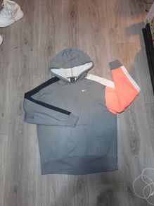 Nike dri fit hoody